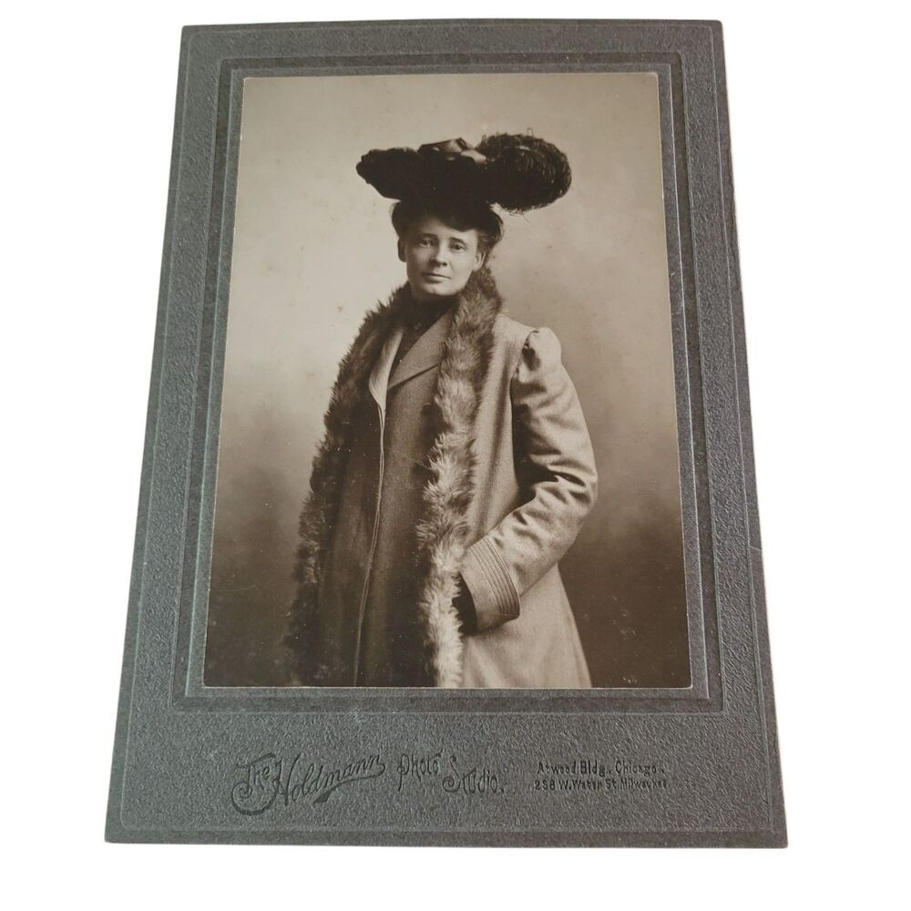 1890s Photograph Edwardian Woman Hat Feathers Holdmann Studio Cabinet Card